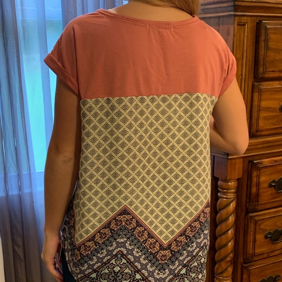 Top - Picture 2 of 3